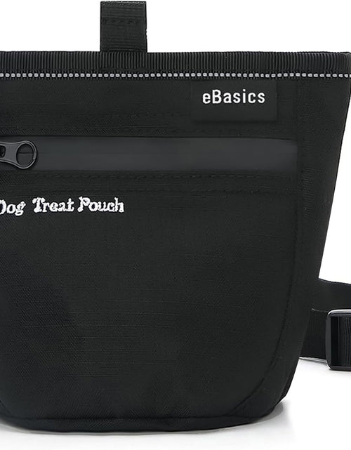 Load image into Gallery viewer, Dog Treat Pouch for Training Doggie Puppy Treat Snack Bags Reward Pouch Bait Bag Dog Treat Carrier Holder with Clip Waist Belt Magnetic Opening
